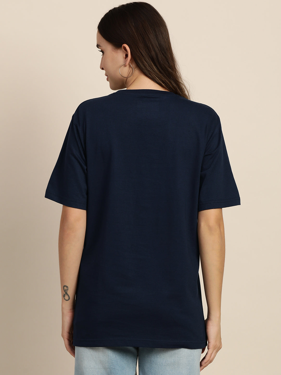 Womens Short Sleeve Round Neck Oversized Fit T-Shirt