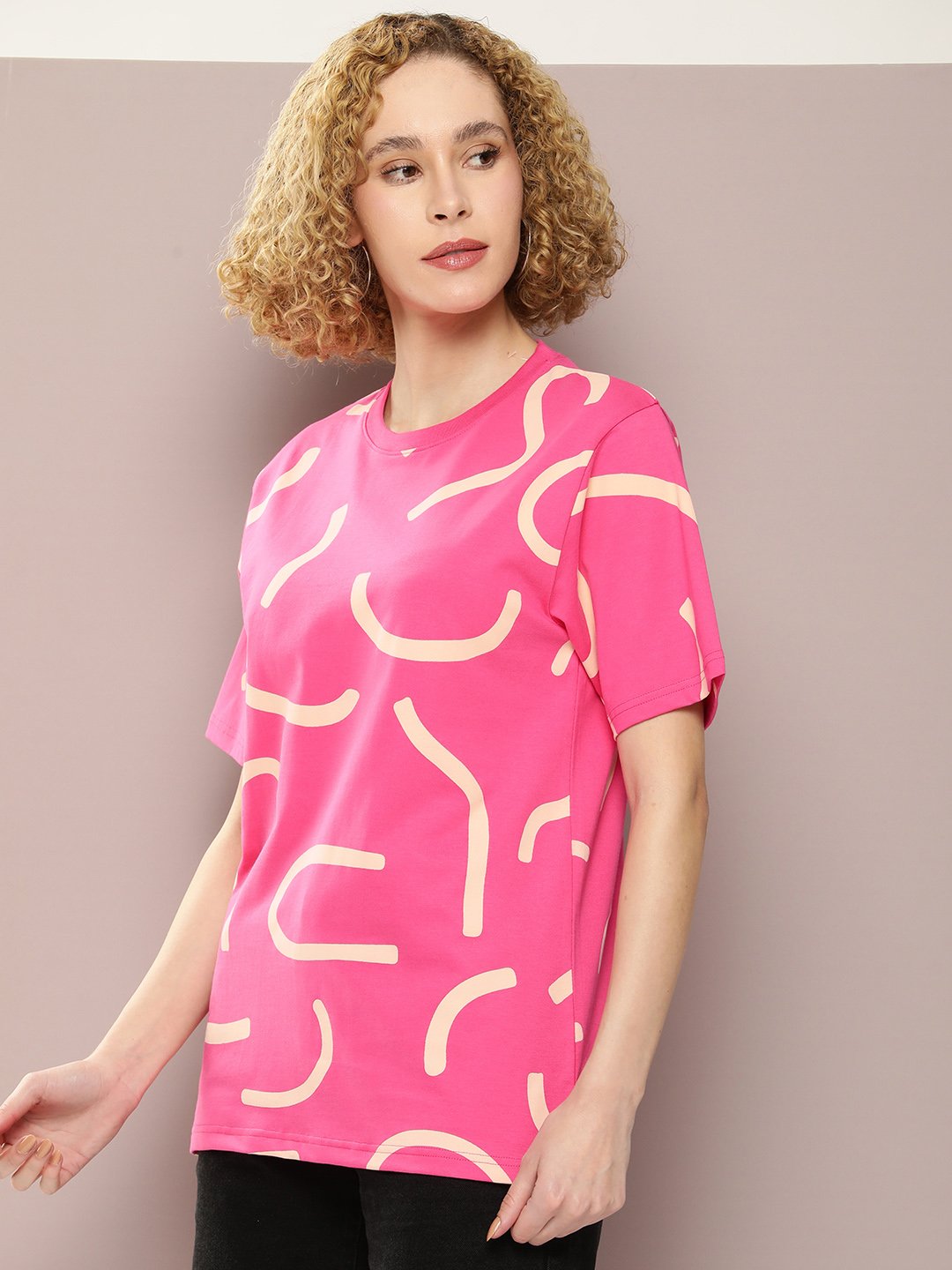 Womens Half Sleeve Round Neck Oversized Fit T-Shirts