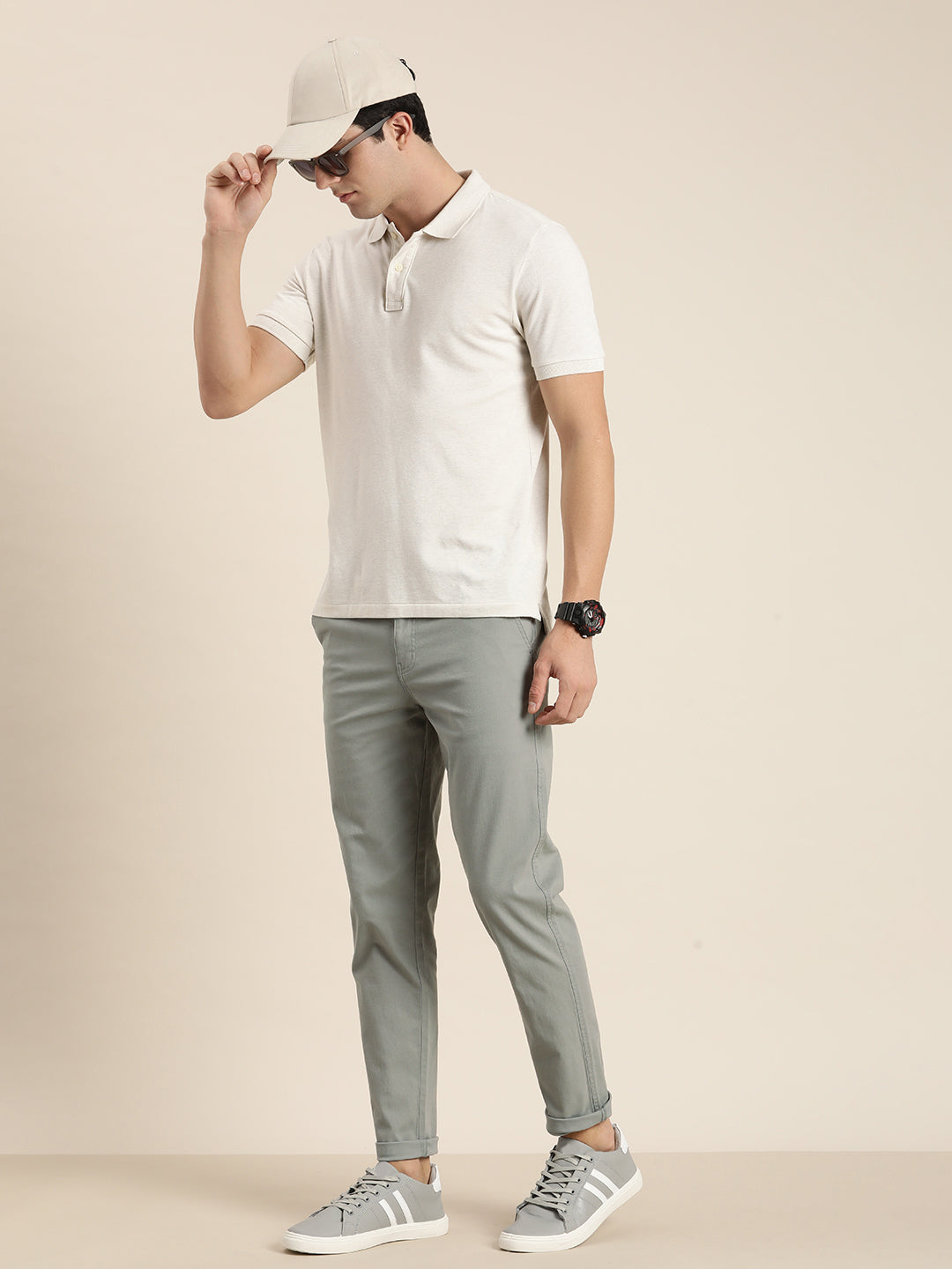 Men Solid Ankle-Length Chinos Trousers