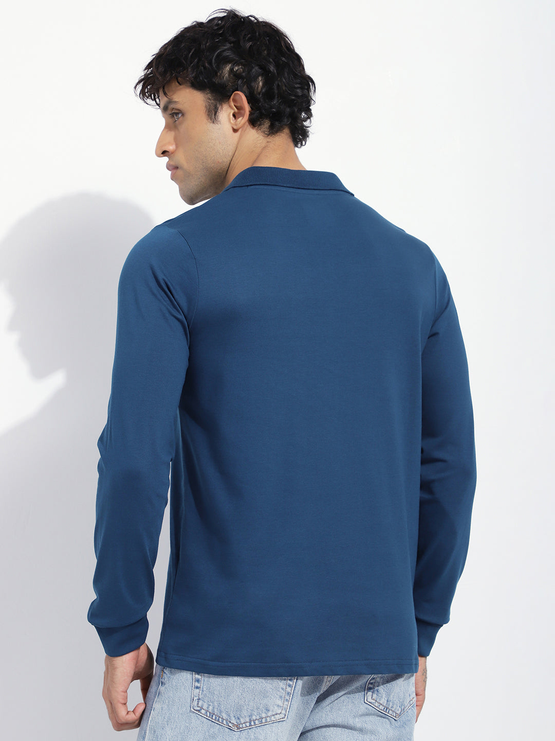 Mens Full Sleeve V-Neck Solid Regular Fit Tshirts