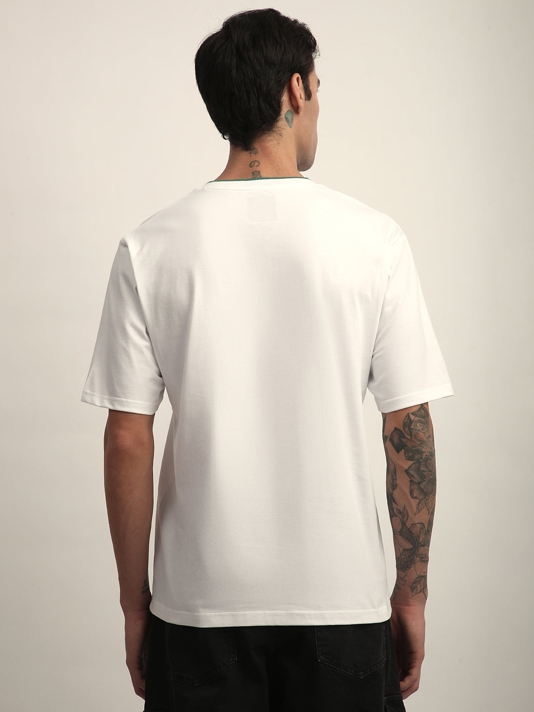 Mens Half Sleeve V-Neck Printed Oversized Fit Tshirts