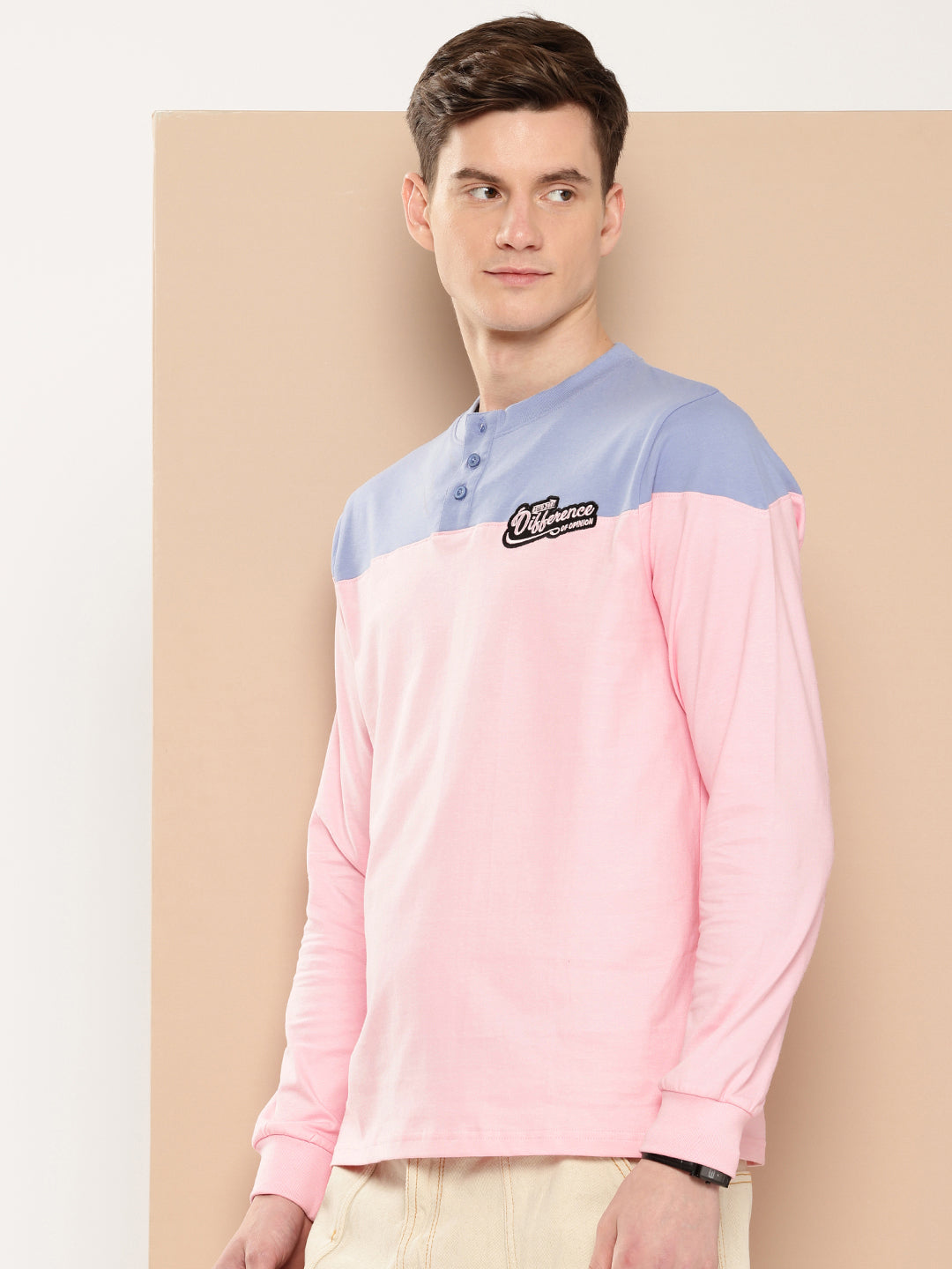 Mens Full Sleeve Henley Neck Colourblocked Regular Fit Tshirts