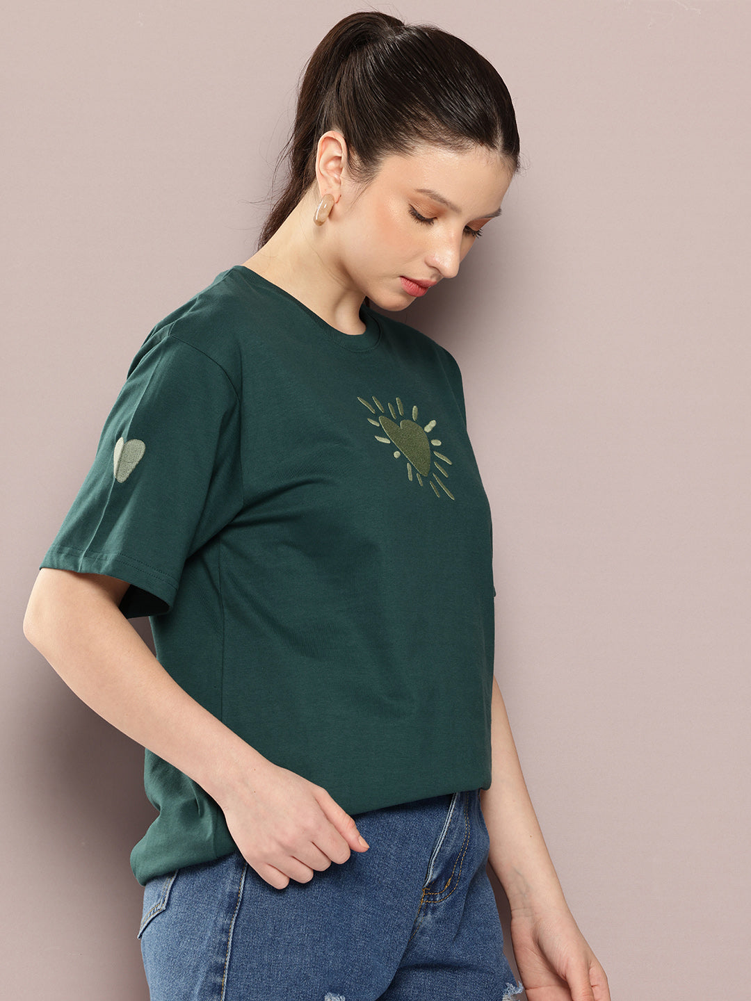 Womens Half Sleeve Round Neck Embroidery Oversized Fit Tshirts