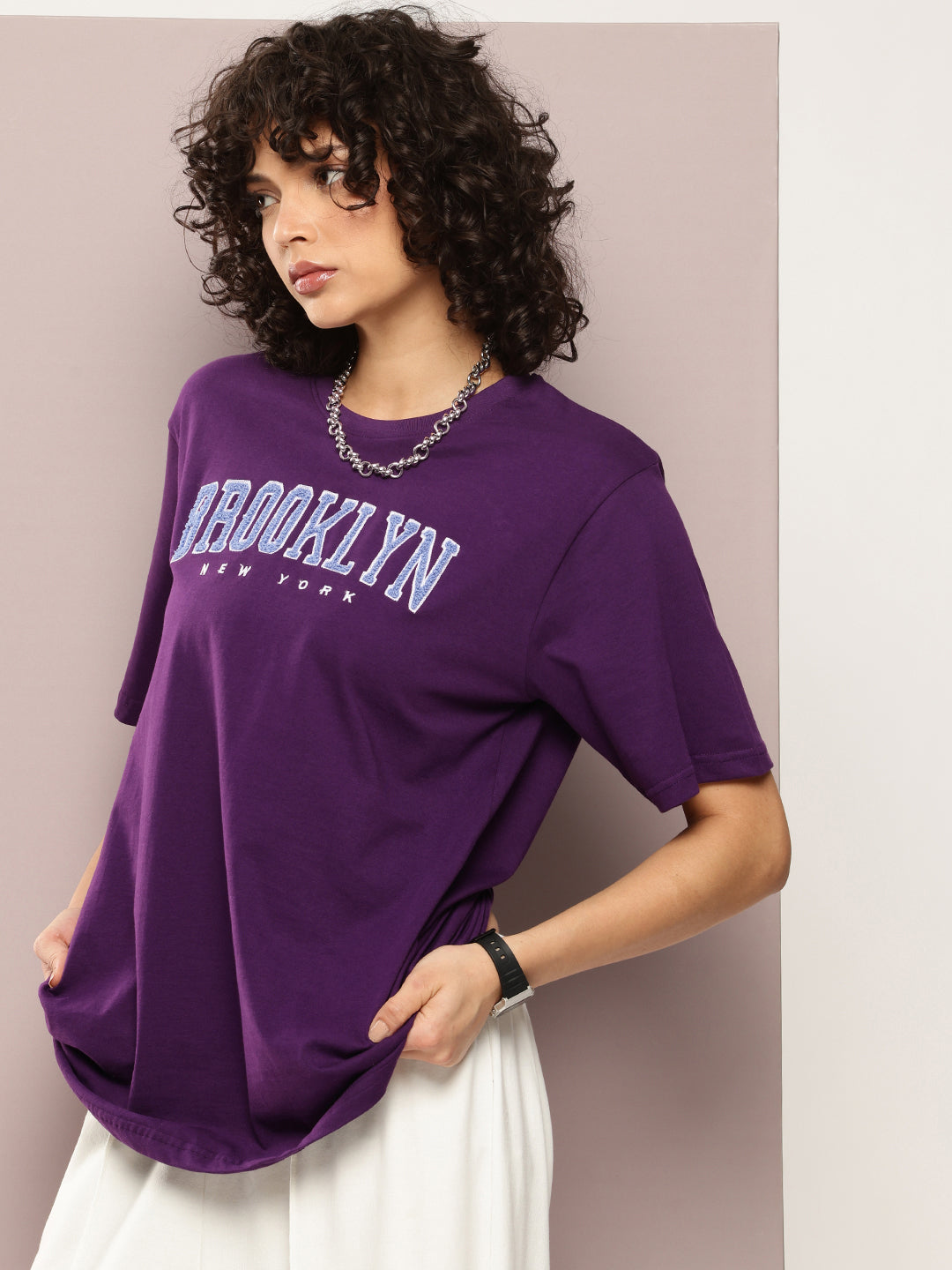 Womens Half Sleeve Round Neck Embroidery Oversized Fit Tshirts
