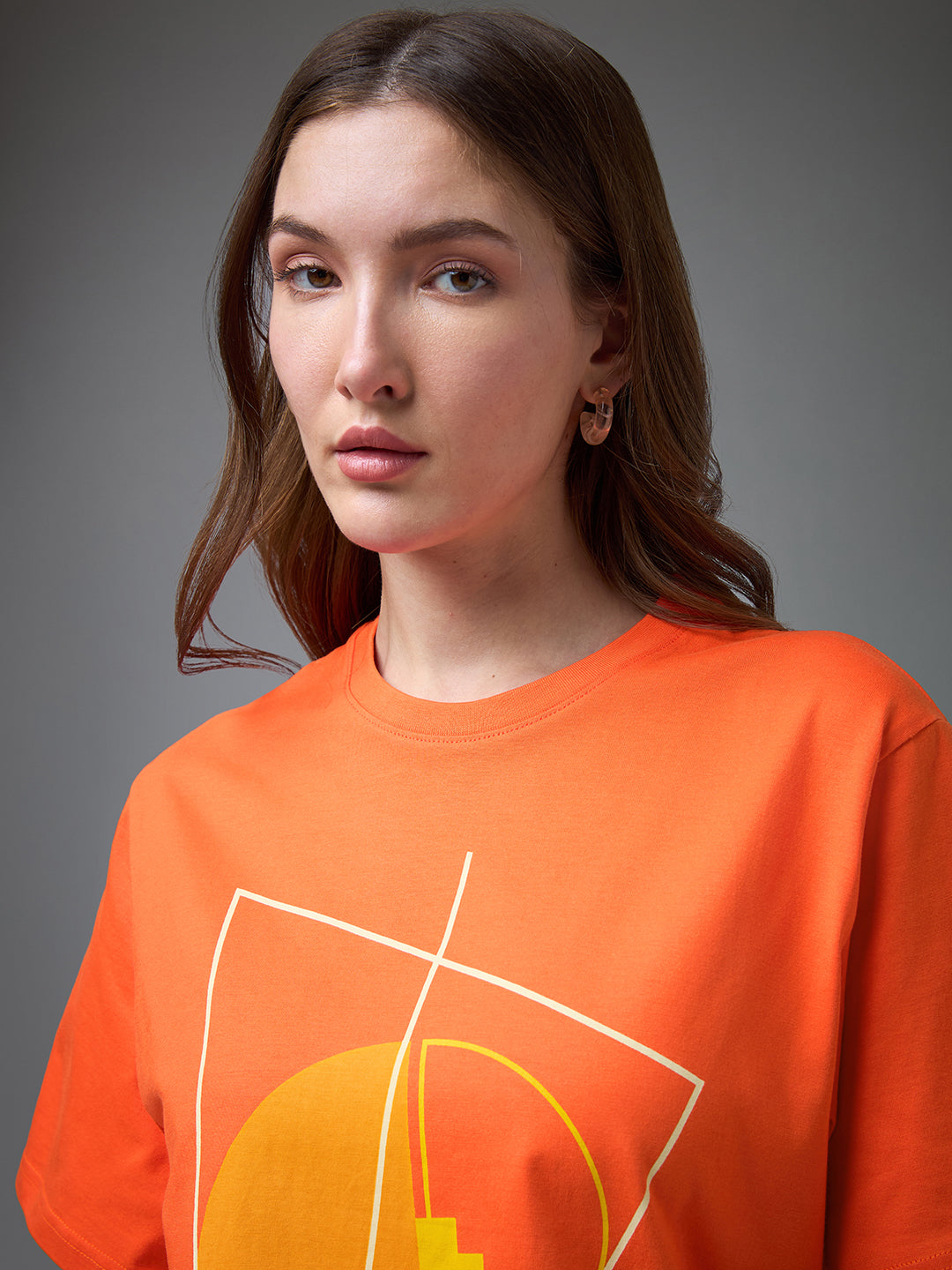 Womens Printed Round Neck Oversized Fit Tshirt