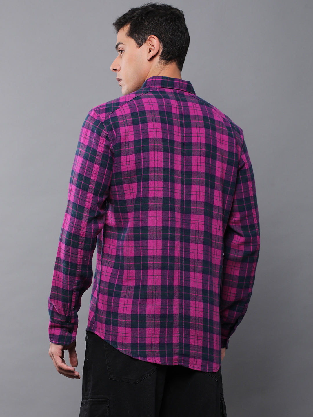 Men Checked Full Sleeve Casual Shirt With Pocket