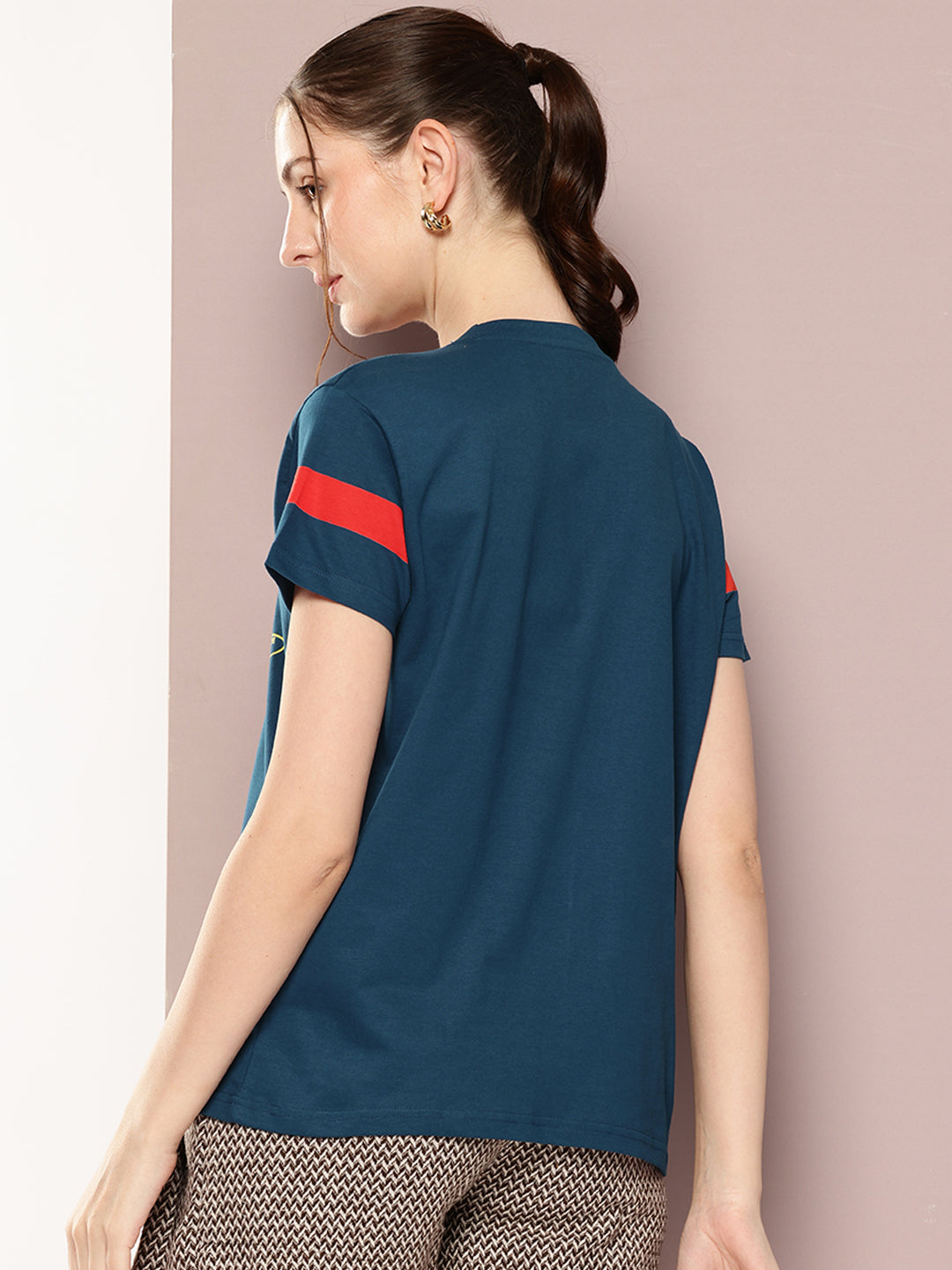 Womens Short Sleeve Printed Boxy Regular Fit Tshirt