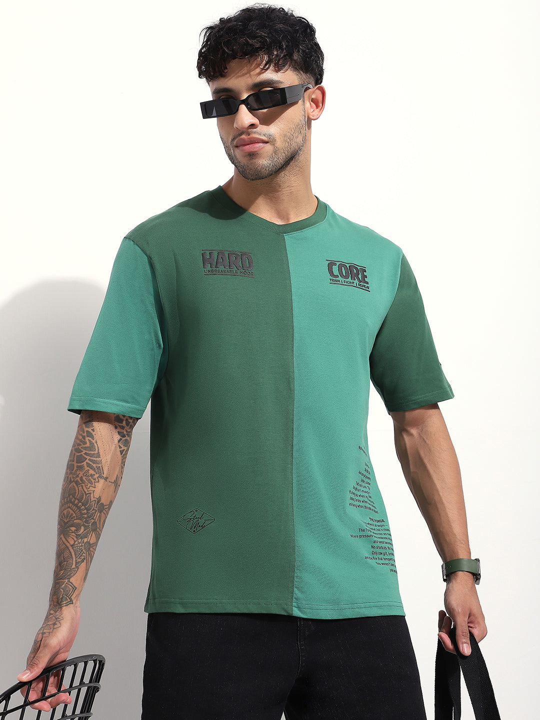 Mens Half Sleeve Round Neck Embellished Oversized Fit Tshirts