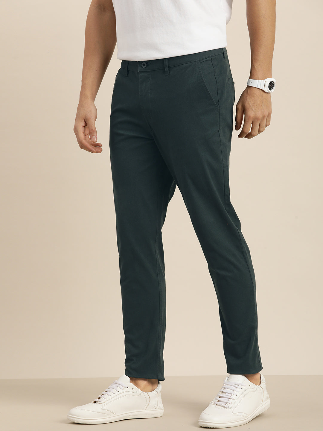 Men Solid Ankle-Length Chinos Trousers