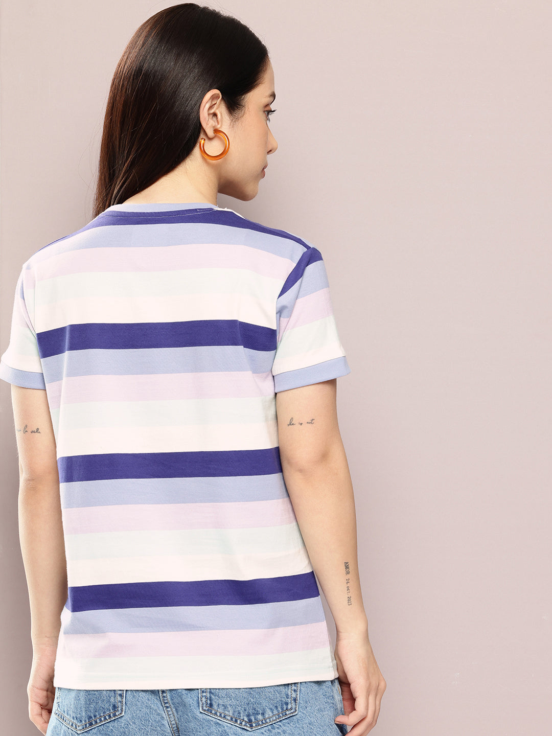 Womens Half Sleeve Round Neck All-Over Striped Regular Fit Tshirts
