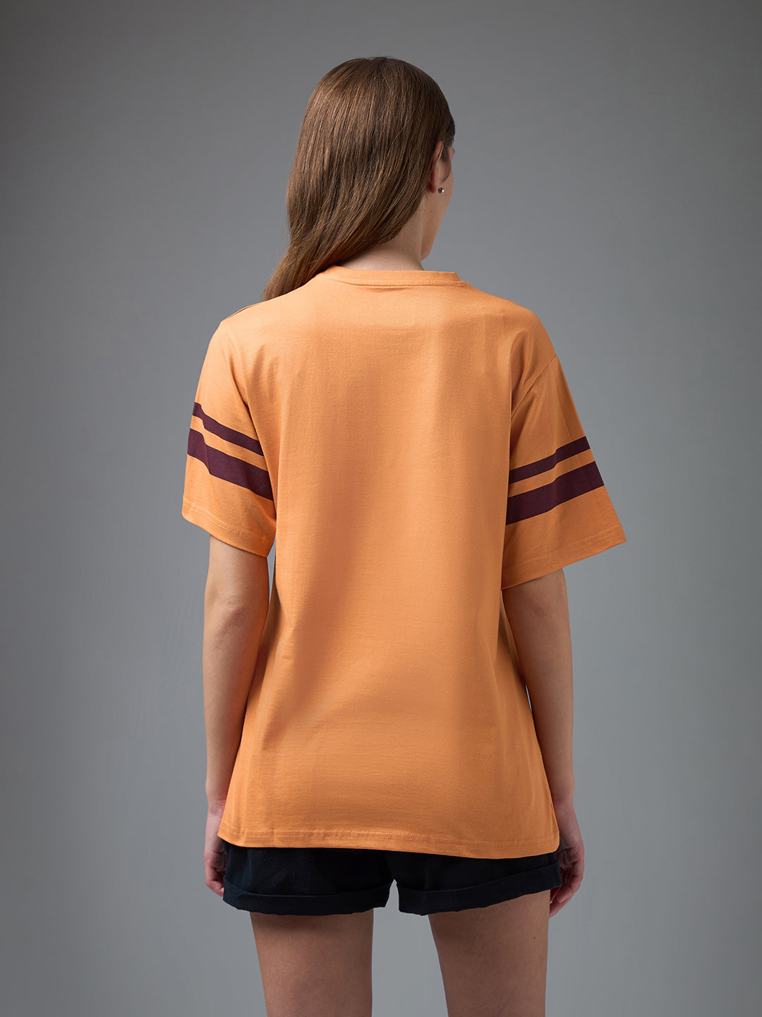 Womens Printed Round Neck Oversized Fit Tshirt