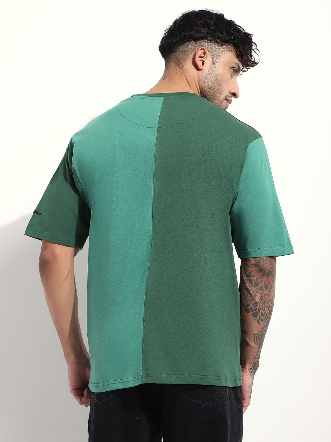 Mens Half Sleeve Round Neck Embellished Oversized Fit Tshirts