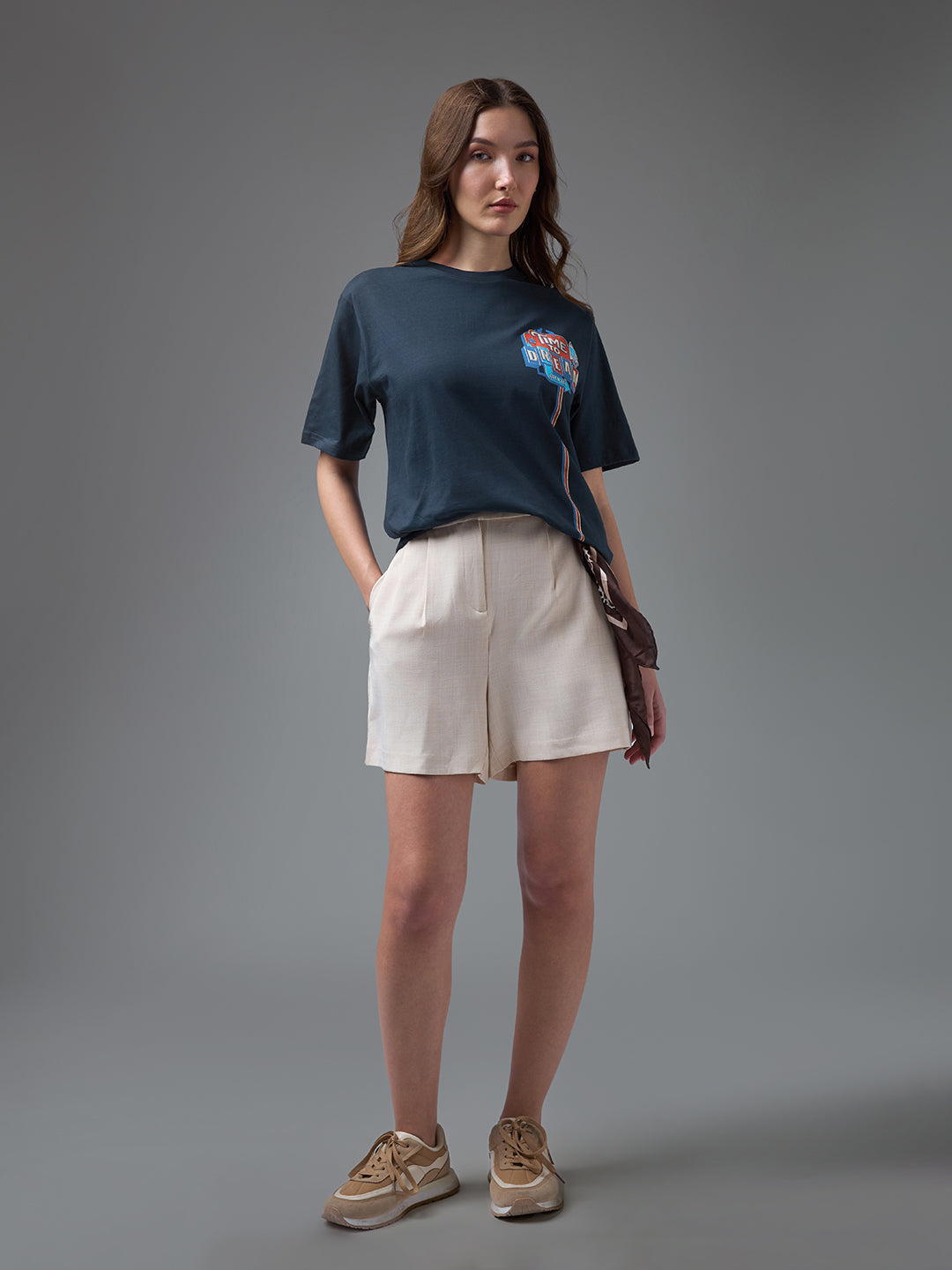 Womens Printed Round Neck Oversized Fit Tshirt