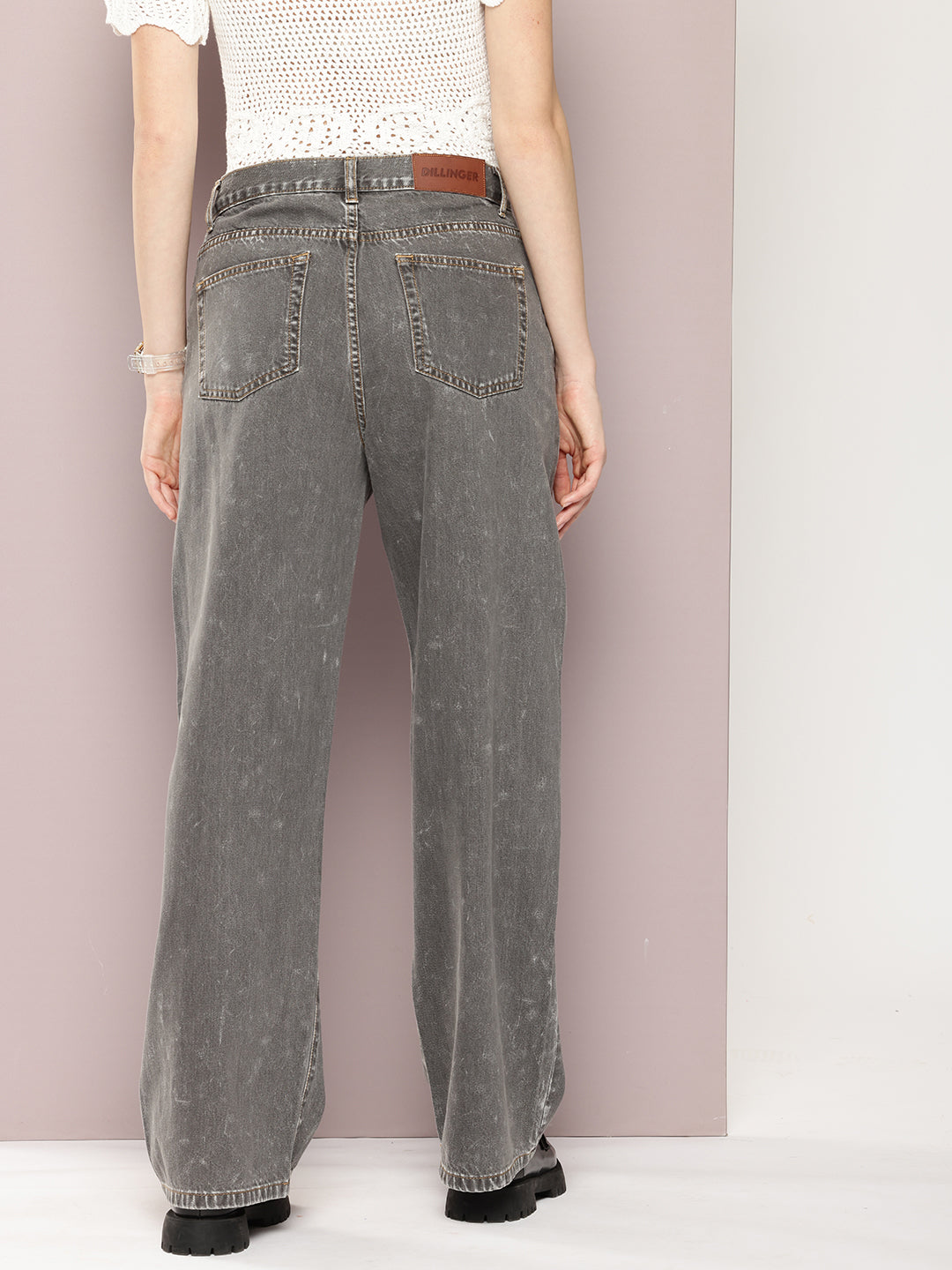 Women Extra Baggy Style Jeans