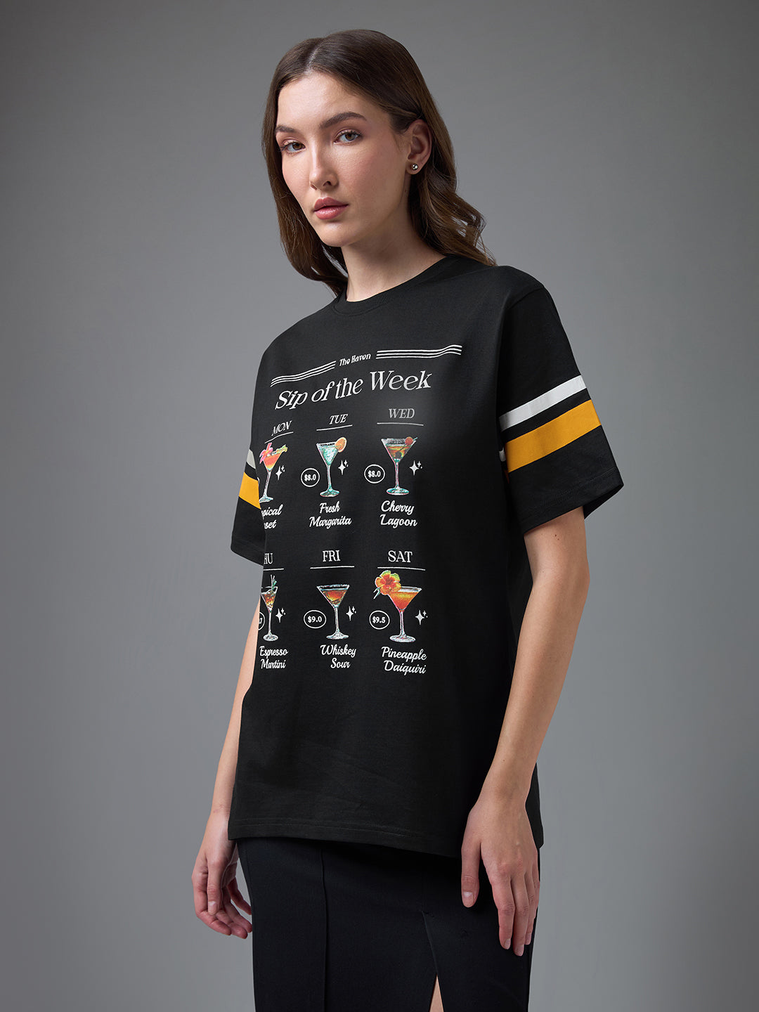 Womens Printed Round Neck Oversized Fit Tshirt