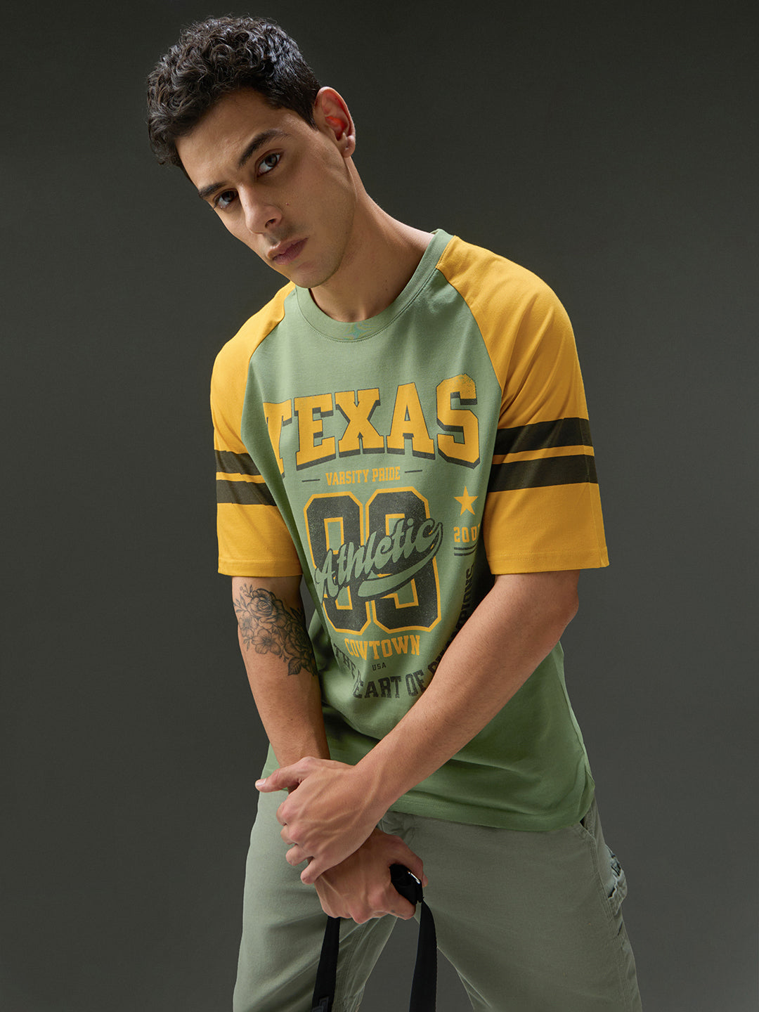 Mens Round Neck Raglan Sleeve Printed Oversized Fit Tshirt
