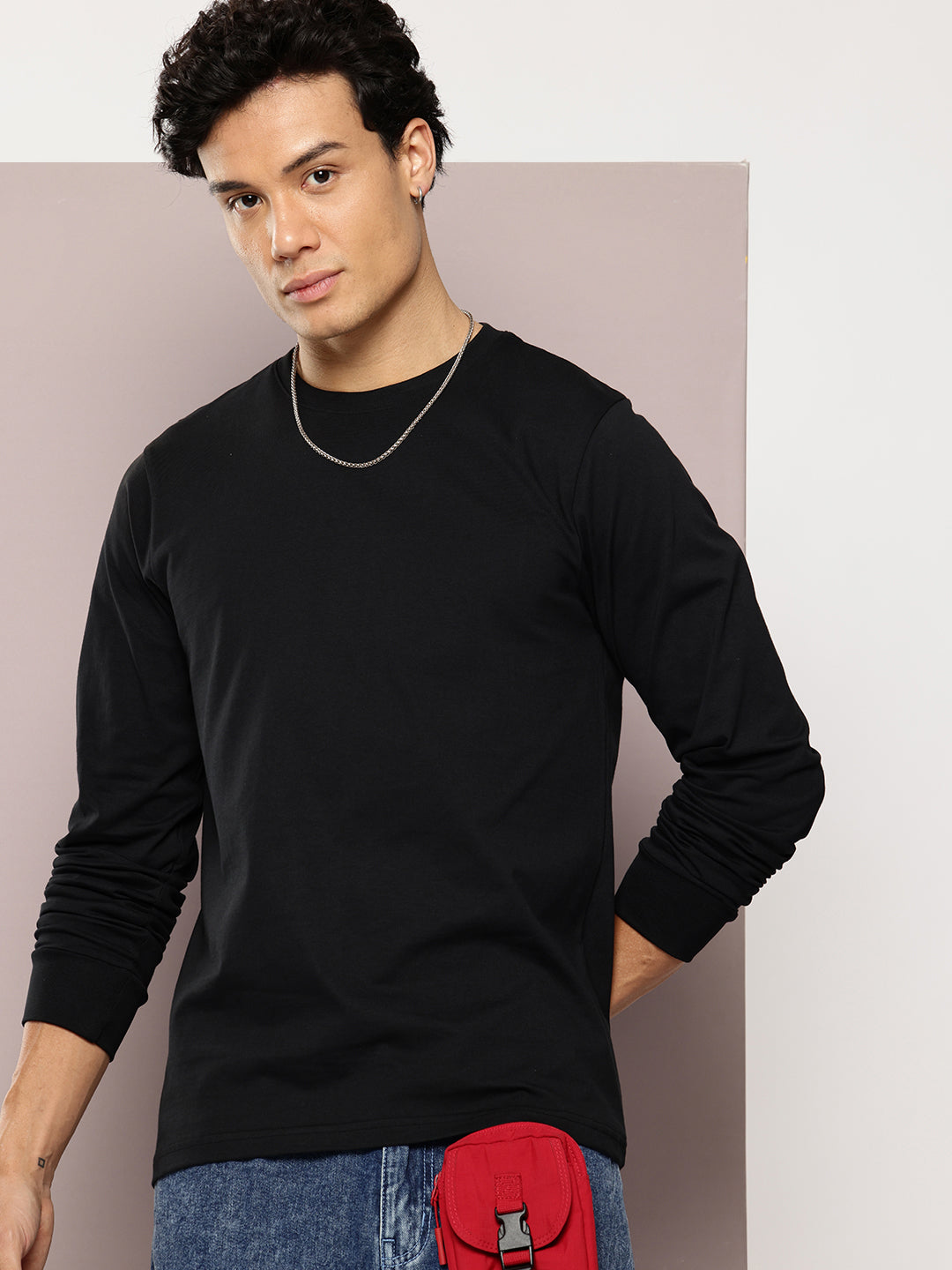 Mens Full Sleeve Round Neck Solid Regular Fit Tshirts