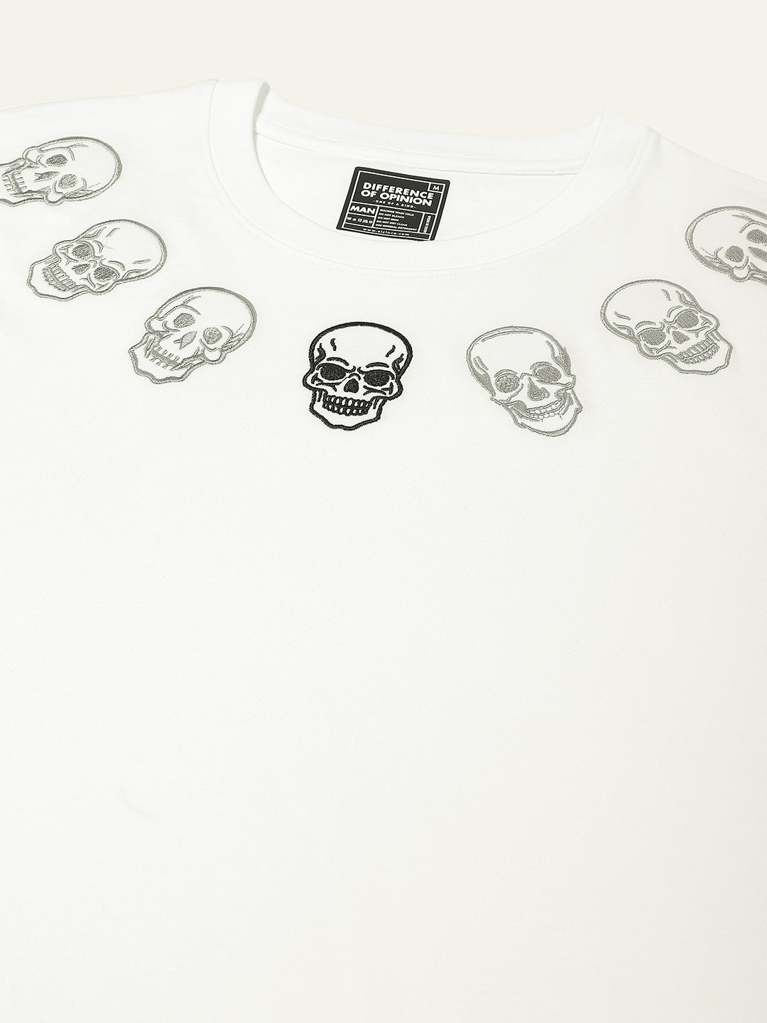 Mens Half Sleeve Round Neck Embroidered Oversized Fit Tshirts