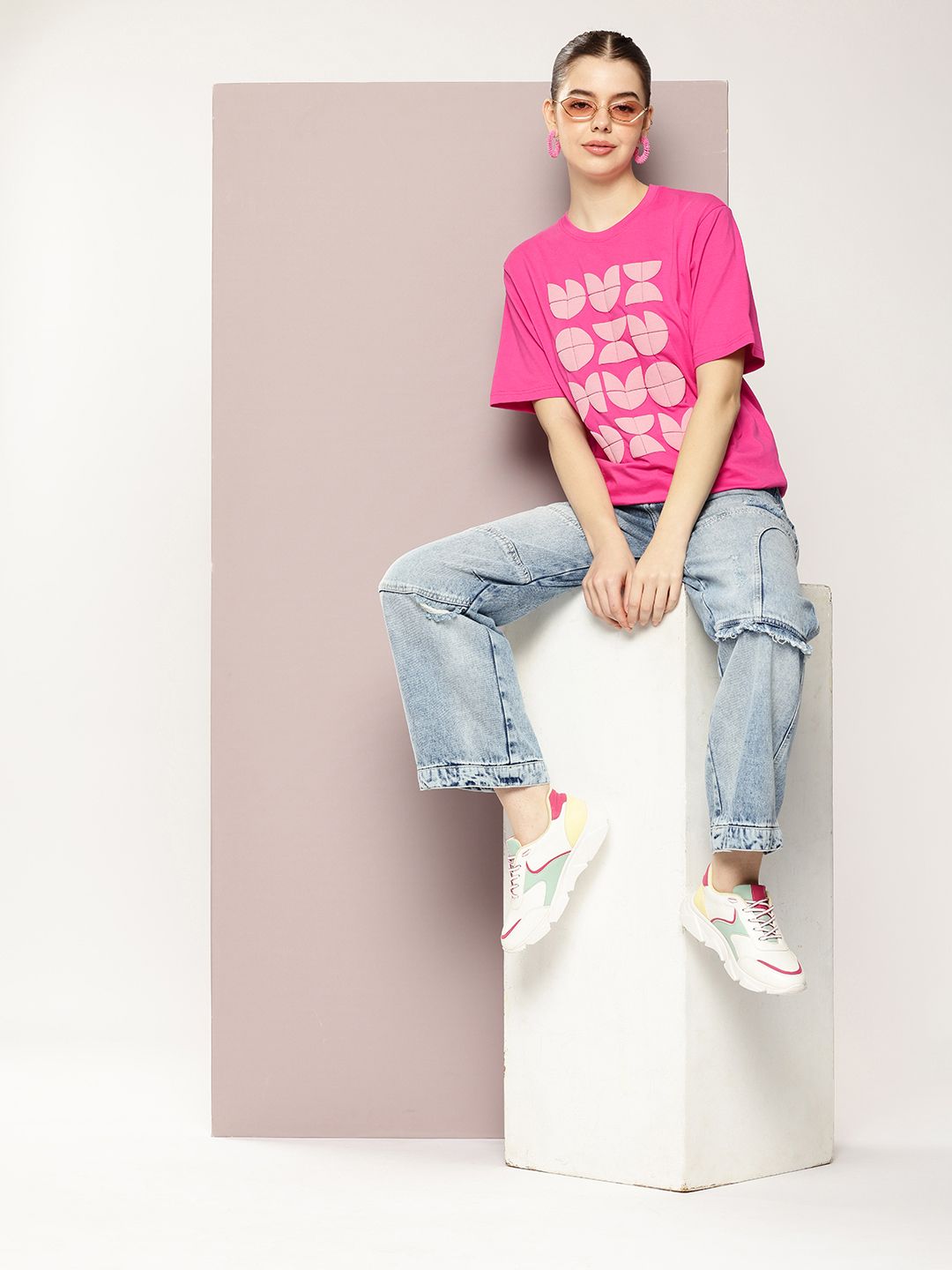 Womens Short Sleeve Round Neck Oversized Fit T-Shirt
