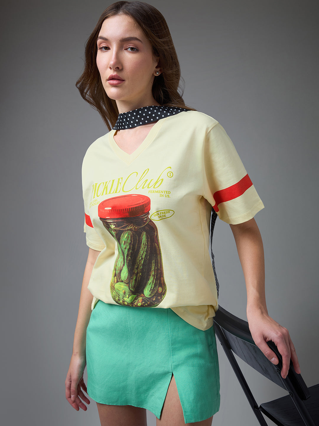 Womens Printed V-neck Oversized Fit Tshirt
