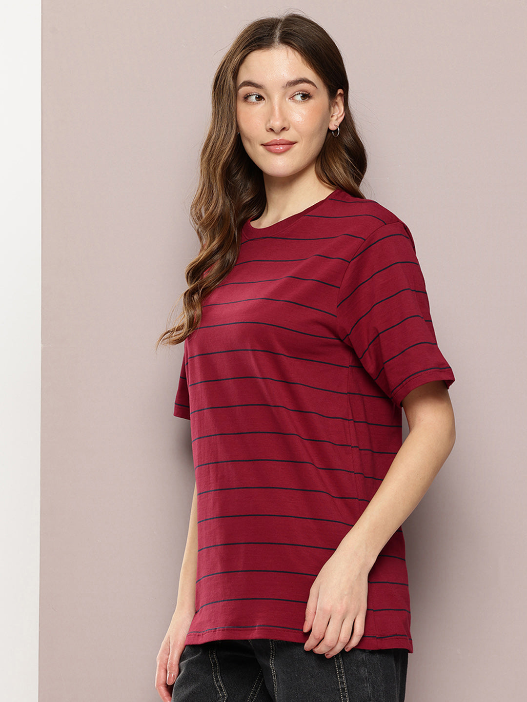 Womens Half Sleeve Round Neck Striped Oversized Fit Tshirts