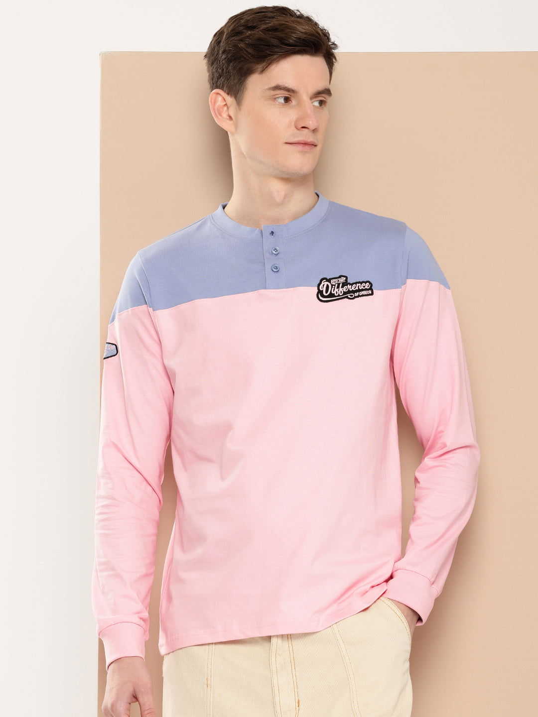 Mens Full Sleeve Henley Neck Colourblocked Regular Fit Tshirts