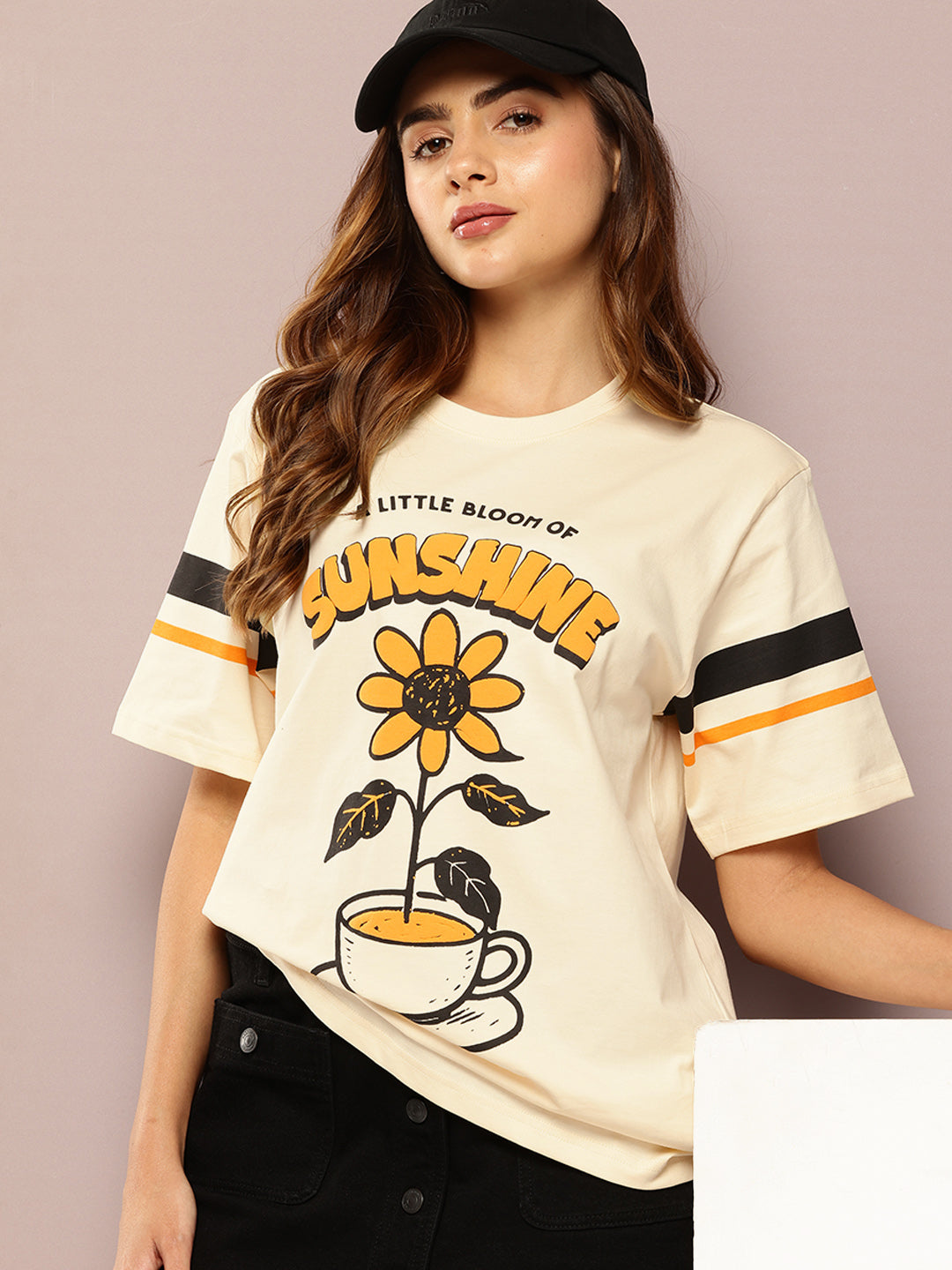 Womens Short Sleeve Puff Printed Oversized Fit Tshirt
