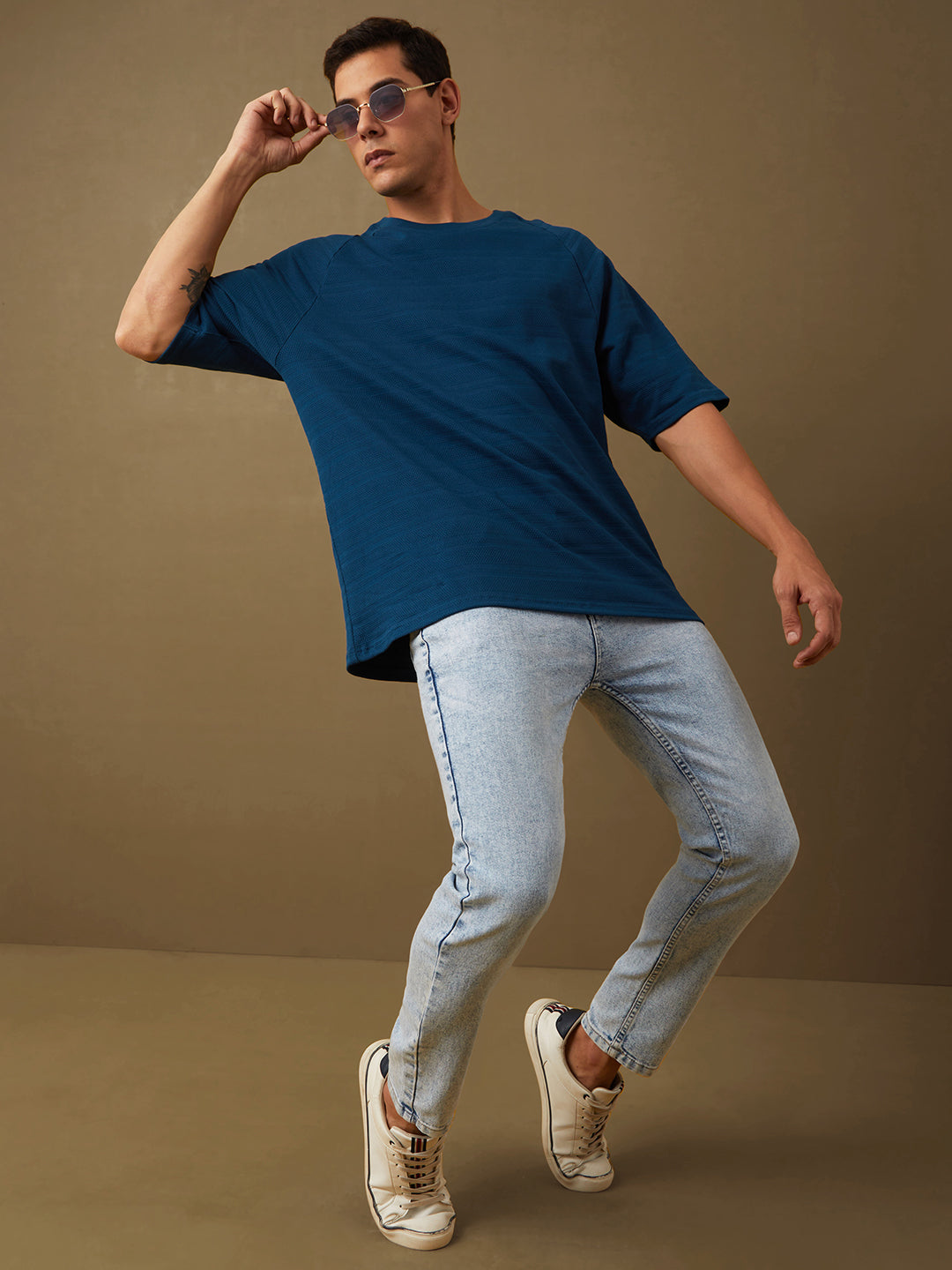 Mens Half Sleeve Round Neck Oversized Fit T-Shirts