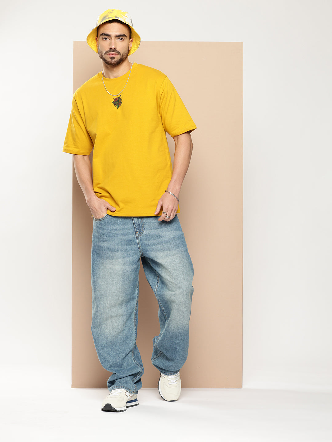 Mens Half Sleeve Round Neck Back Printed Oversized Fit Tshirts