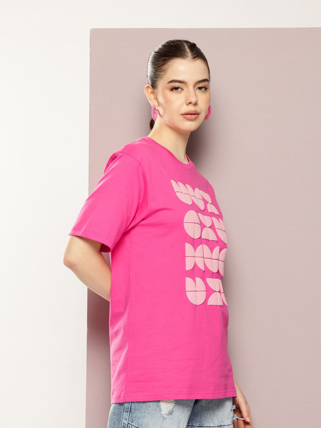 Womens Short Sleeve Round Neck Oversized Fit T-Shirt