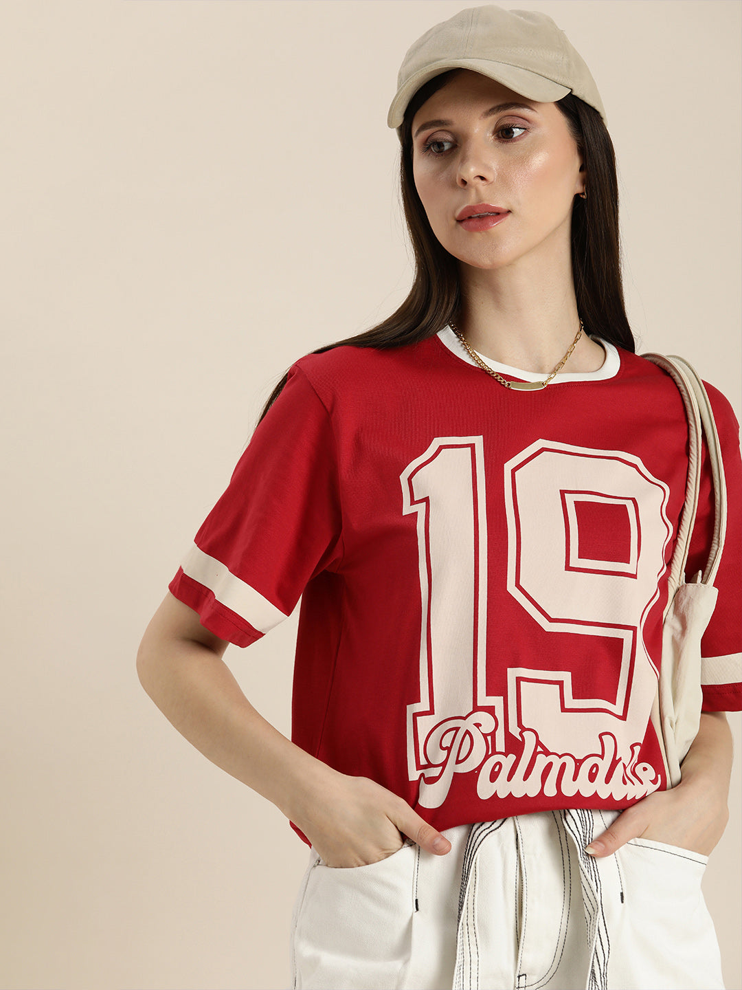 Womens Short Sleeve Round Neck Oversized Fit T-Shirt