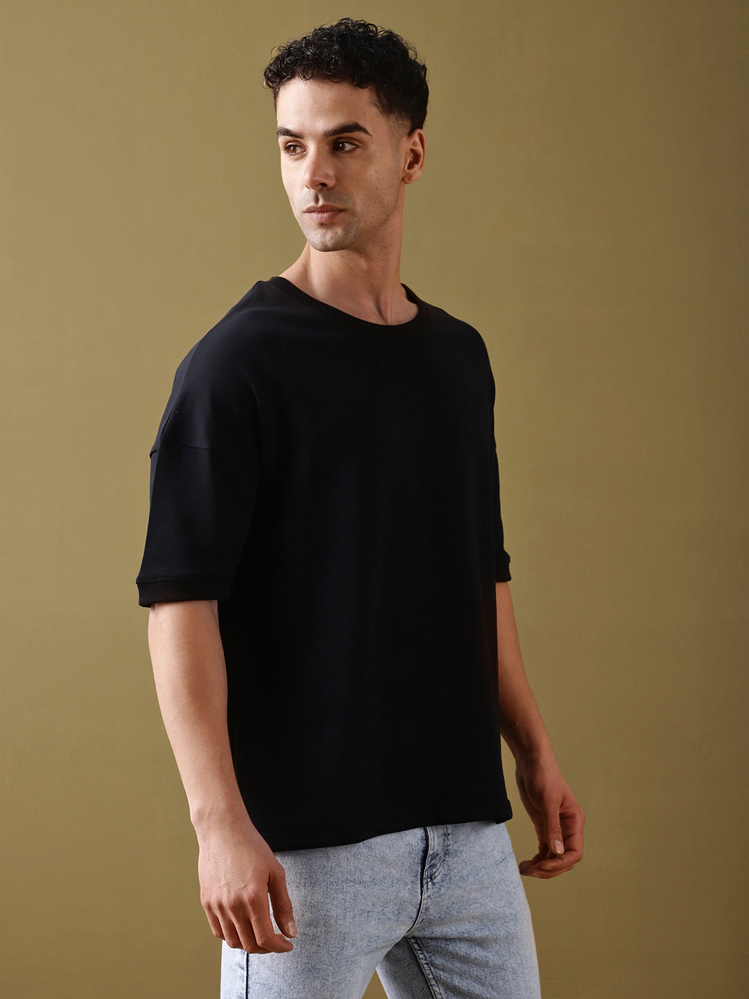 Mens Half Sleeve Round Neck Oversized Fit T-Shirts