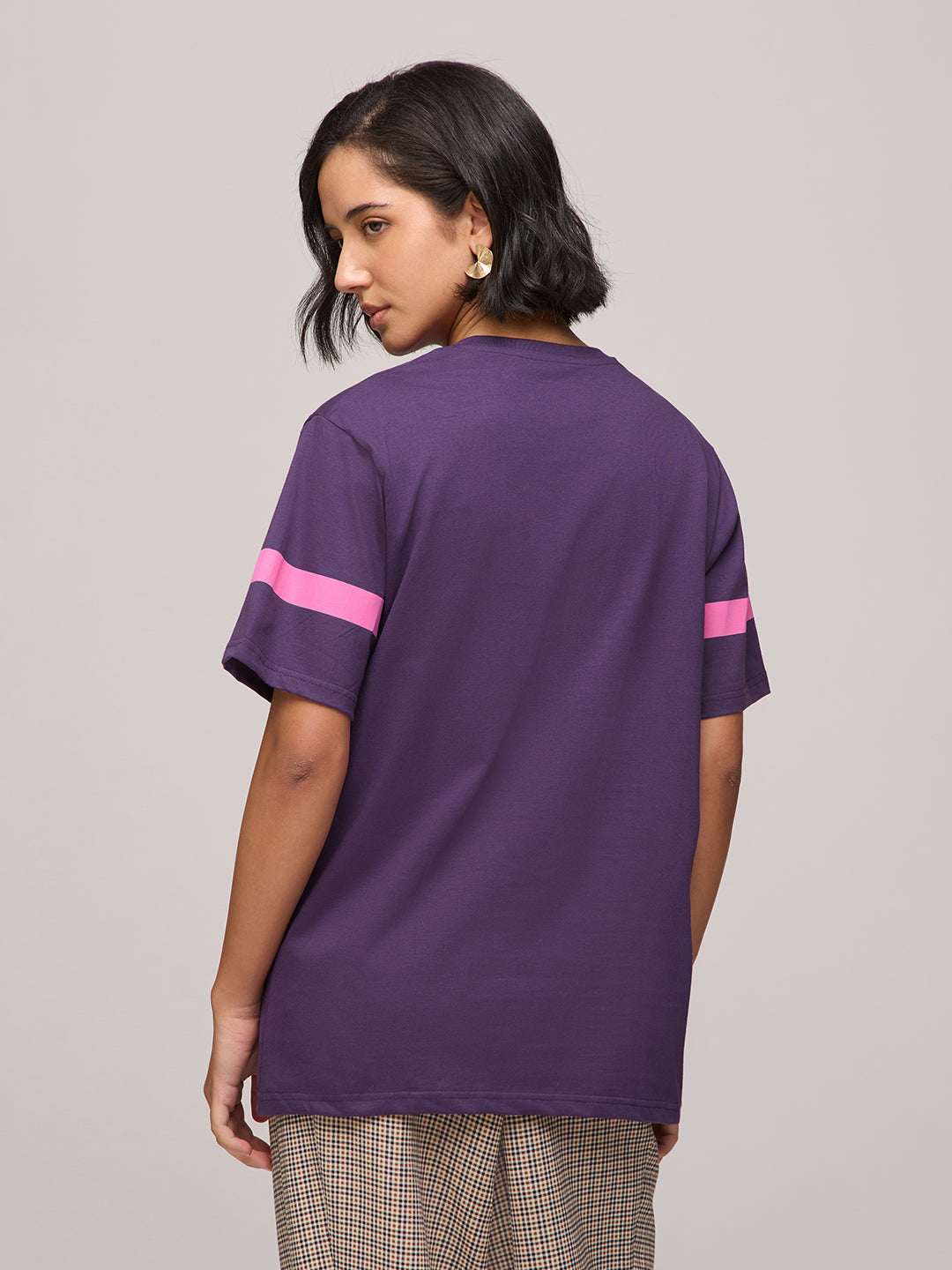 Womens Printed Oversized Fit Cotton V-Neck T-Shirt