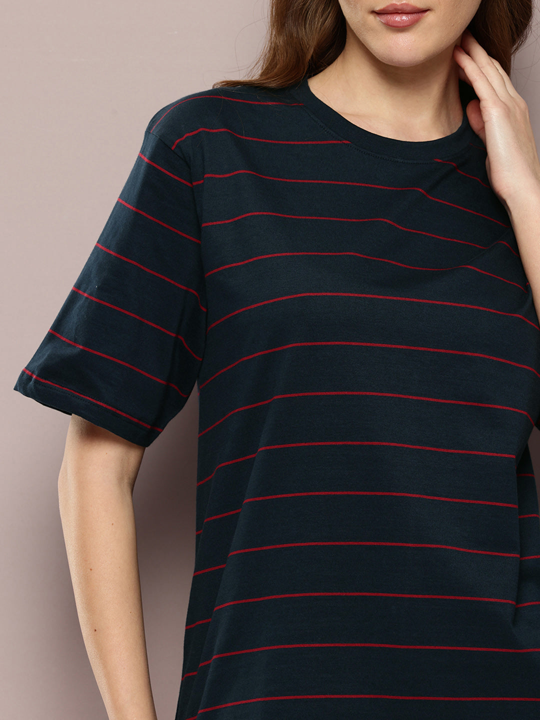 Womens Half Sleeve Round Neck Striped Oversized Fit Tshirts