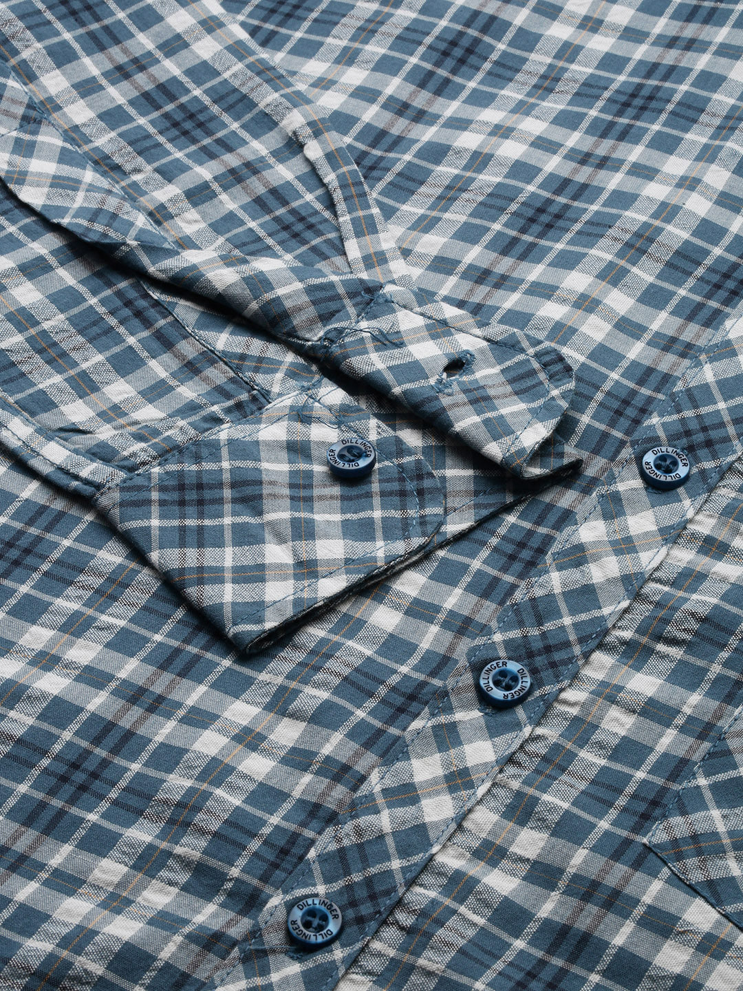 Men Checked Full Sleeve Shirt With Pocket