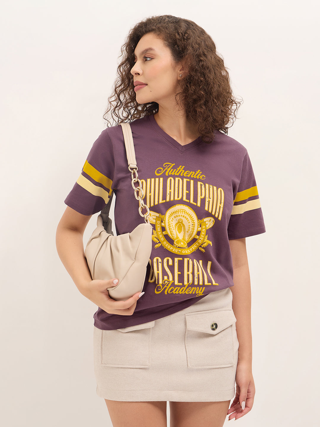 Womens Half Sleeve V-Neck Printed Oversized Fit Tshirts