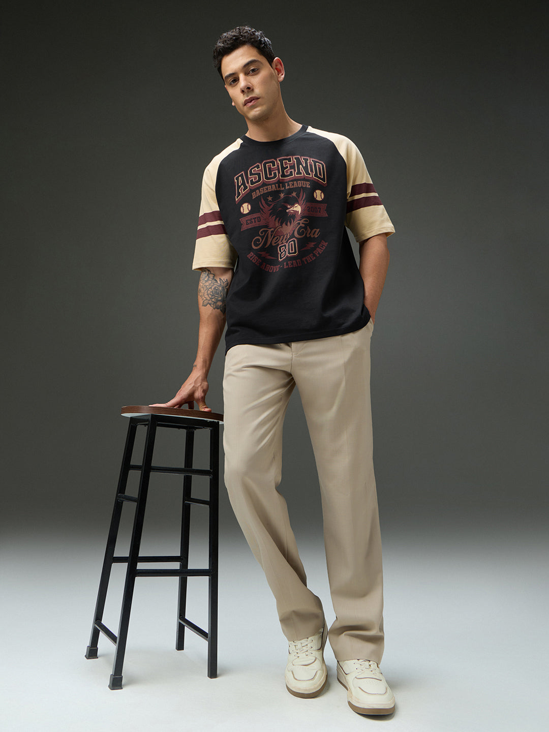 Mens Round Neck Raglan Sleeve Printed Oversized Fit Tshirt