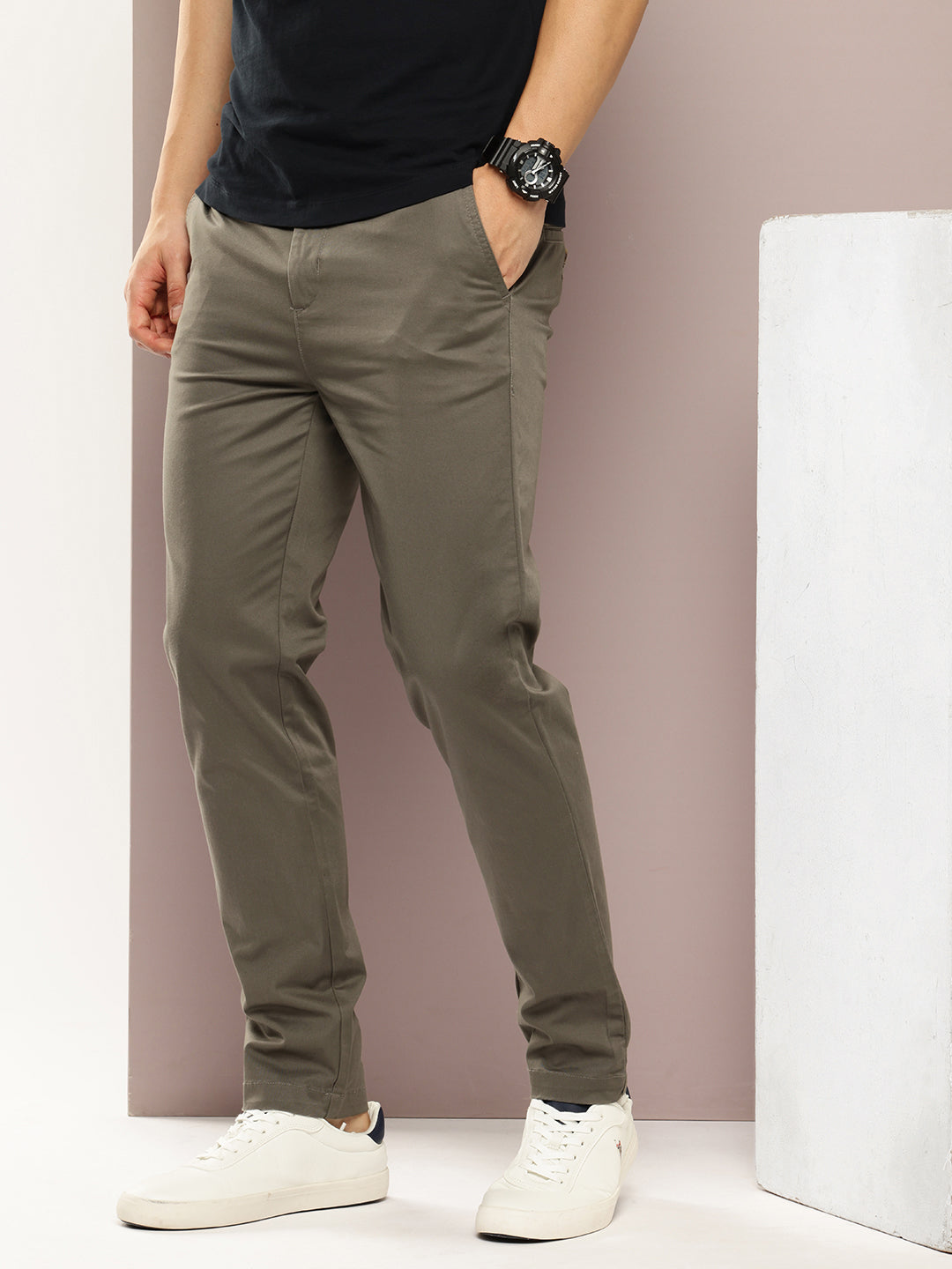 Men Slim Fit Solid Chinos Casual Trousers