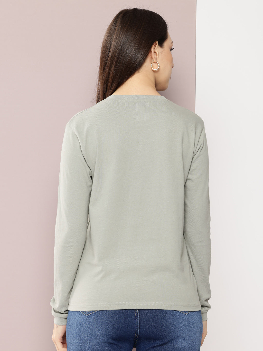 Womens Full Sleeve Round Neck Solid Regular Fit Tshirts