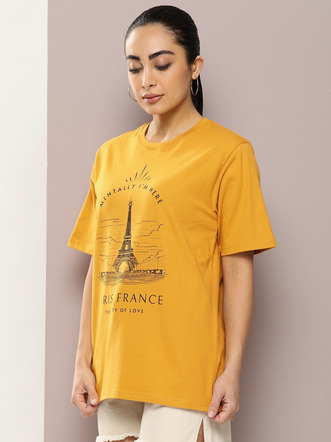 Womens Short Sleeve Round Neck Oversized Fit T-Shirt
