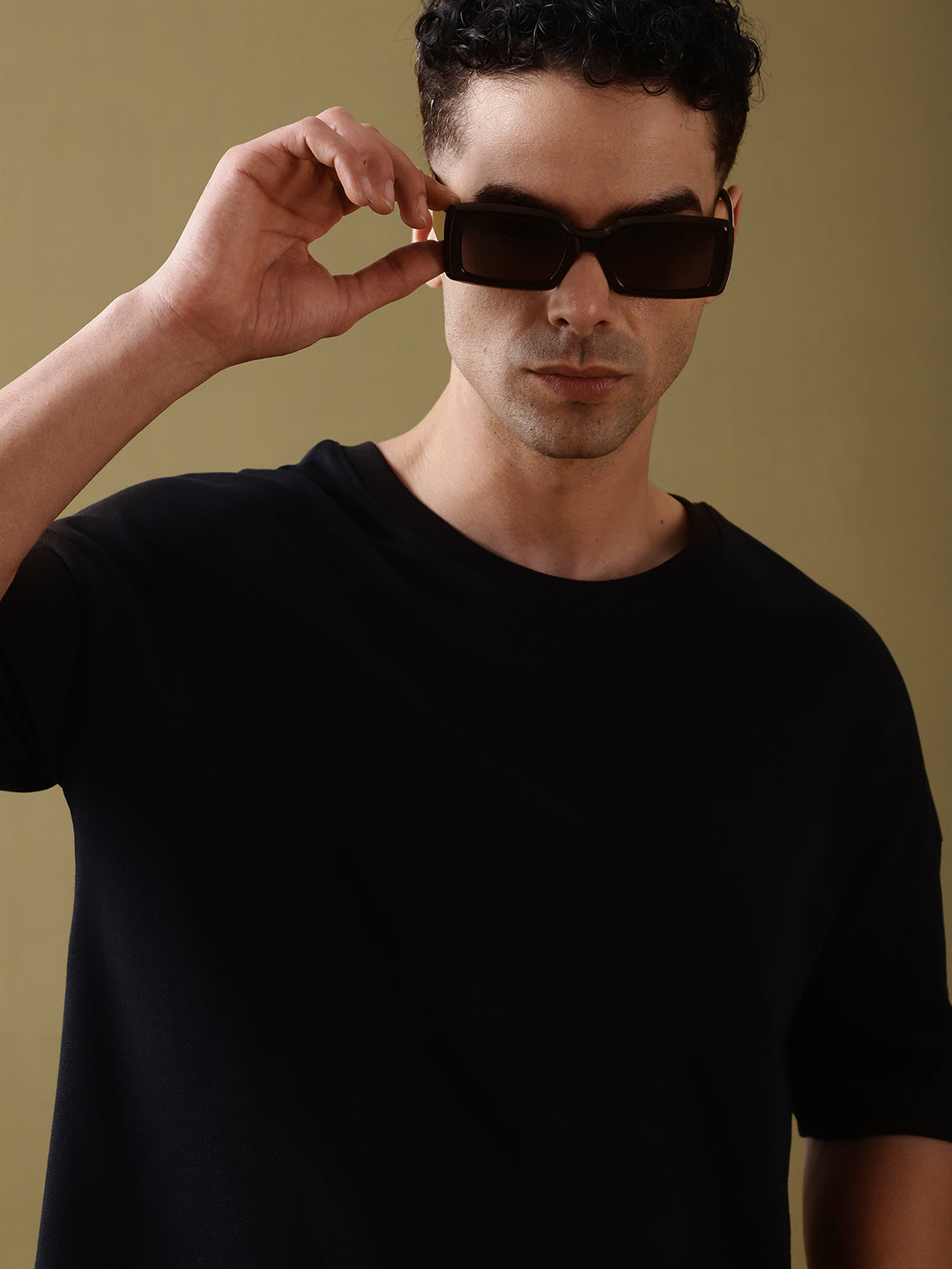 Mens Half Sleeve Round Neck Oversized Fit T-Shirts