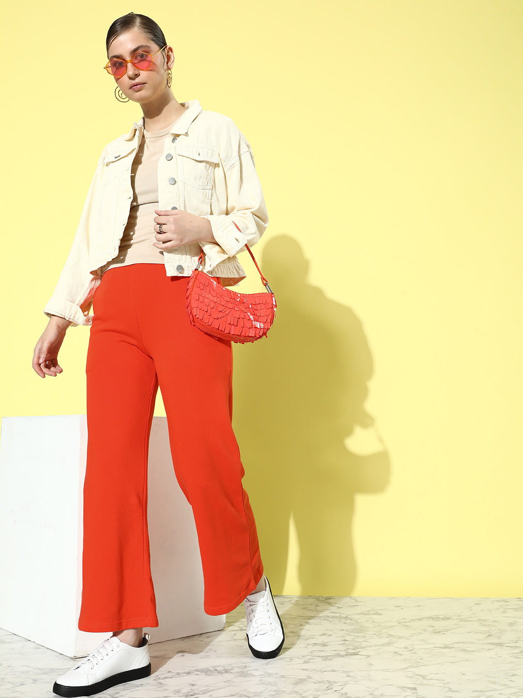 Women Solid Relaxed Fit Track Pant