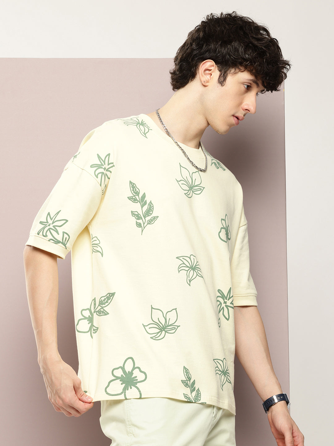 Mens Half Sleeve Round Neck All-Over Printed Oversized Fit Tshirts