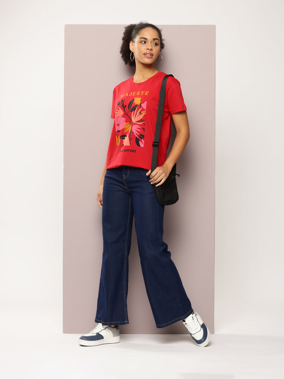 Womens Short Sleeve Round Neck Boxy Fit T-Shirt