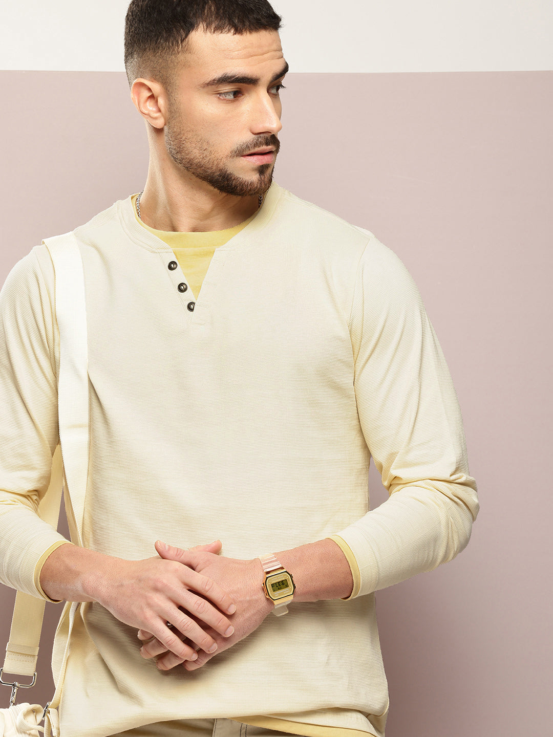 Mens Full Sleeve V-Neck Solid Regular Fit Tshirts