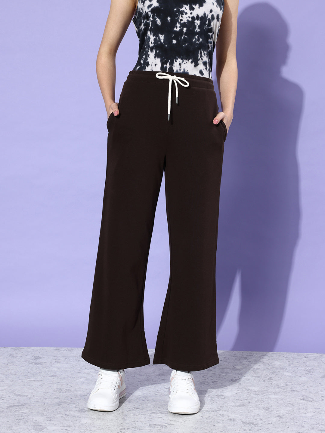 Women Solid Relaxed Fit Track Pant