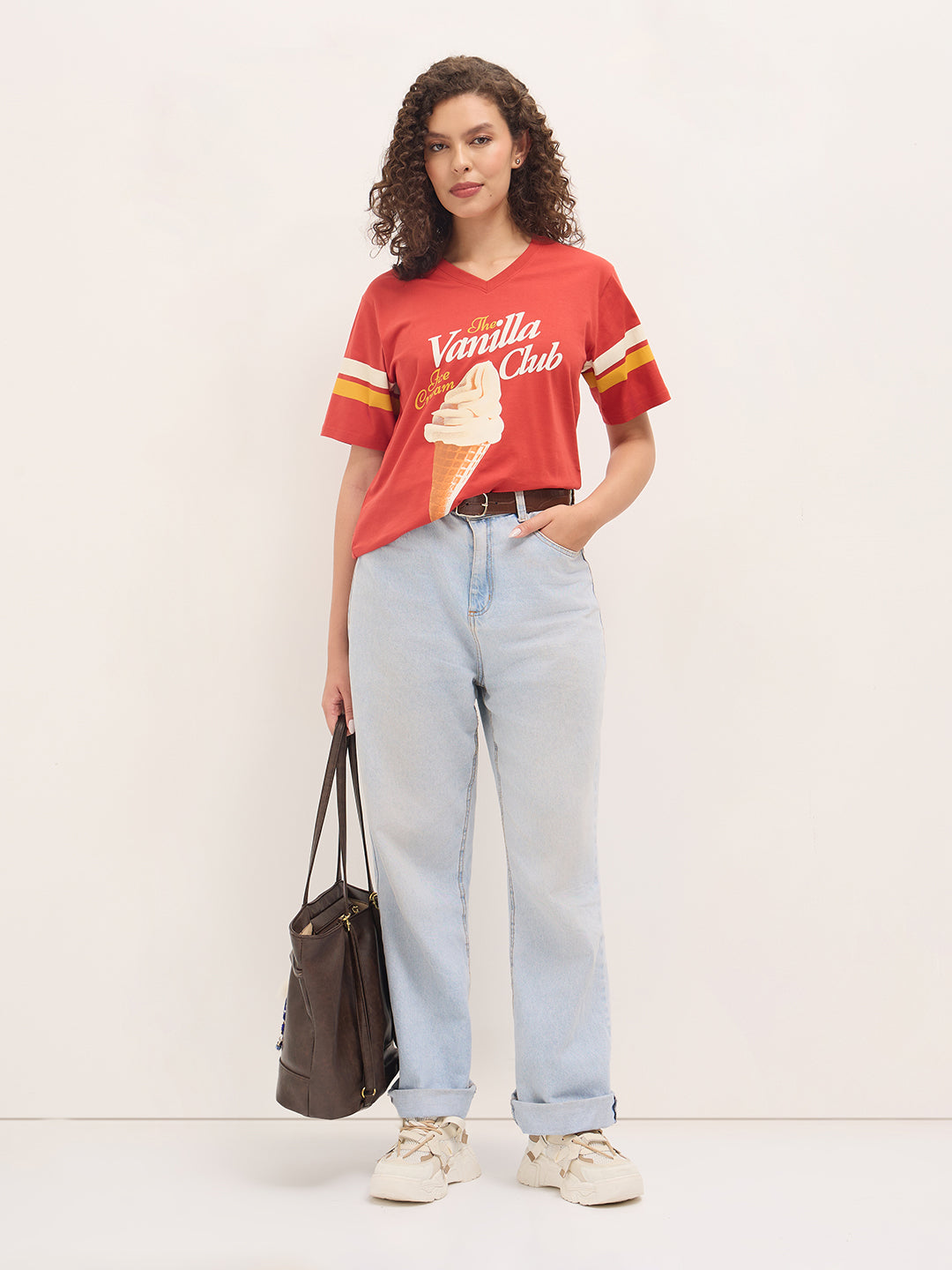 Womens Half Sleeve V-Neck Printed Oversized Fit Tshirts