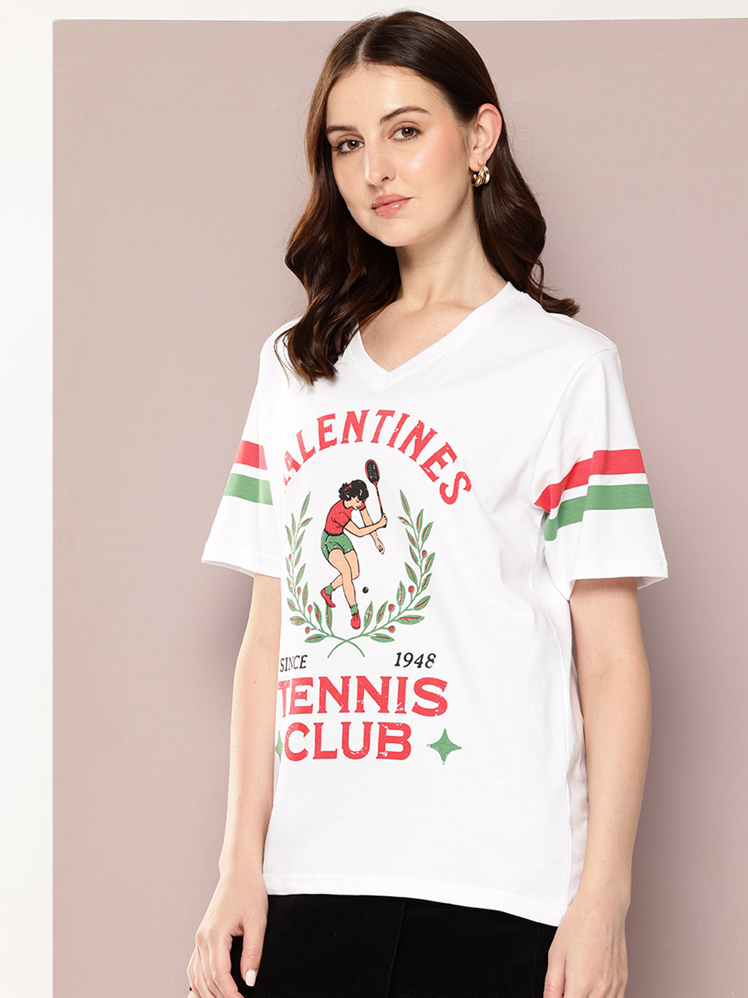 Womens Short Sleeve Printed V-Neck Oversized Fit Tshirt