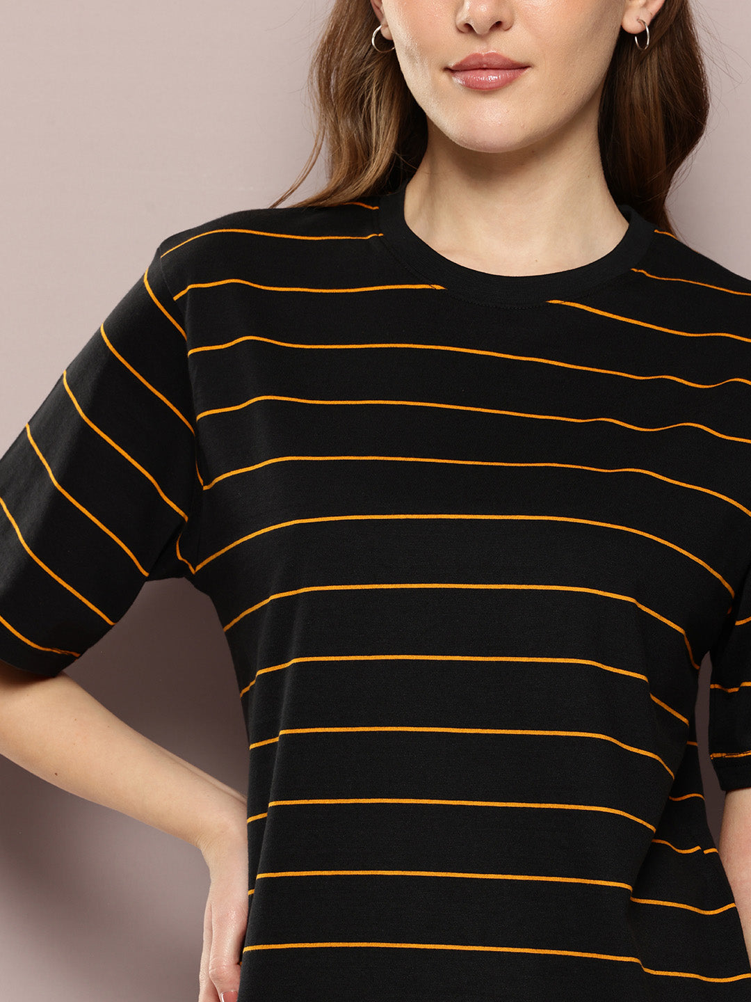 Womens Half Sleeve Round Neck Striped Oversized Fit Tshirts