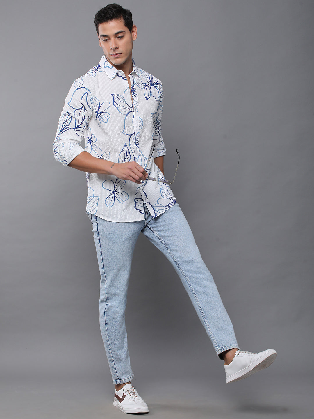 Men Floral Printed Full Sleeve Casual Shirt